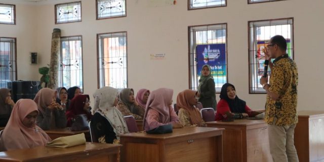 Suasana penyuluhan Advokasi Iva test